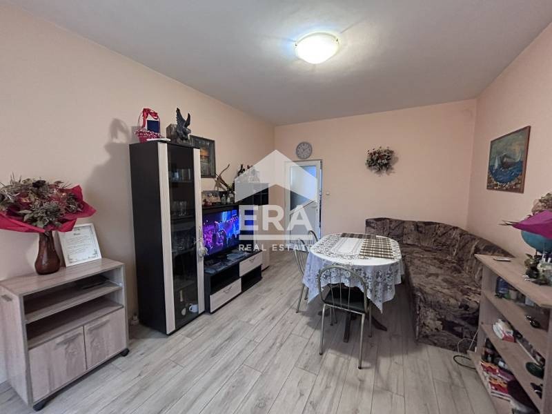 For Sale  1 bedroom Varna , Levski 2 , 60 sq.m | 98852083