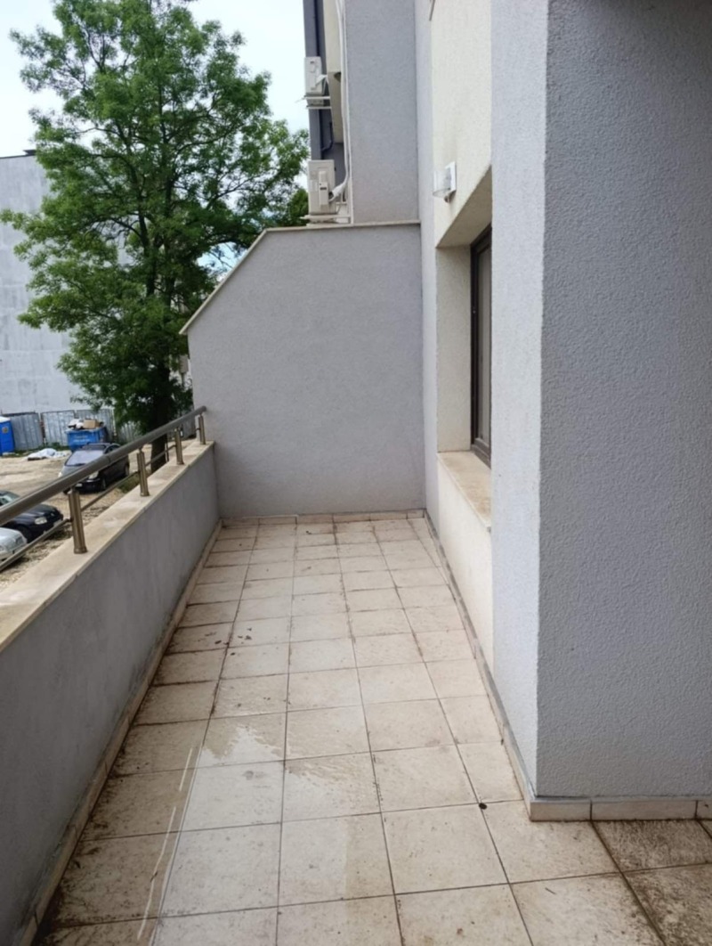 Продава  2-стаен град Плевен , Широк център , 79 кв.м | 31004592