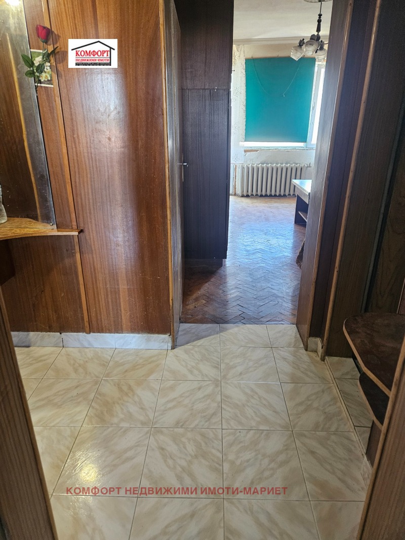 Продава  3-стаен град Плевен , Широк център , 96 кв.м | 42098866 - изображение [13]
