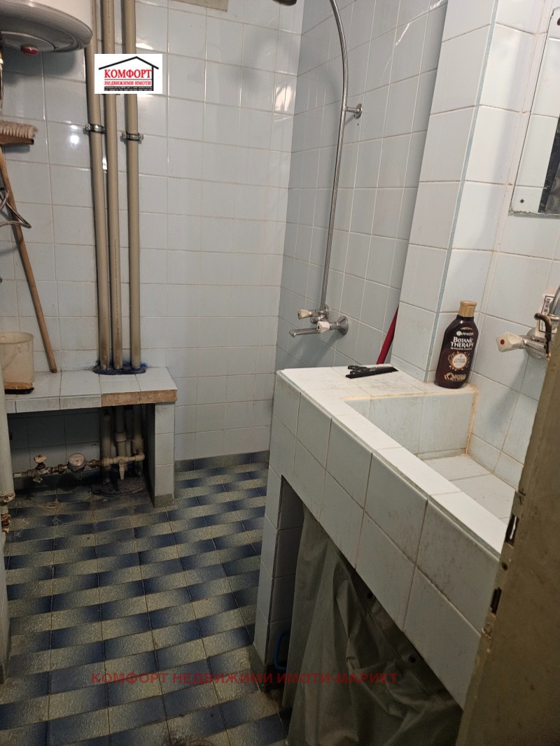 Продава  3-стаен град Плевен , Широк център , 96 кв.м | 42098866 - изображение [10]