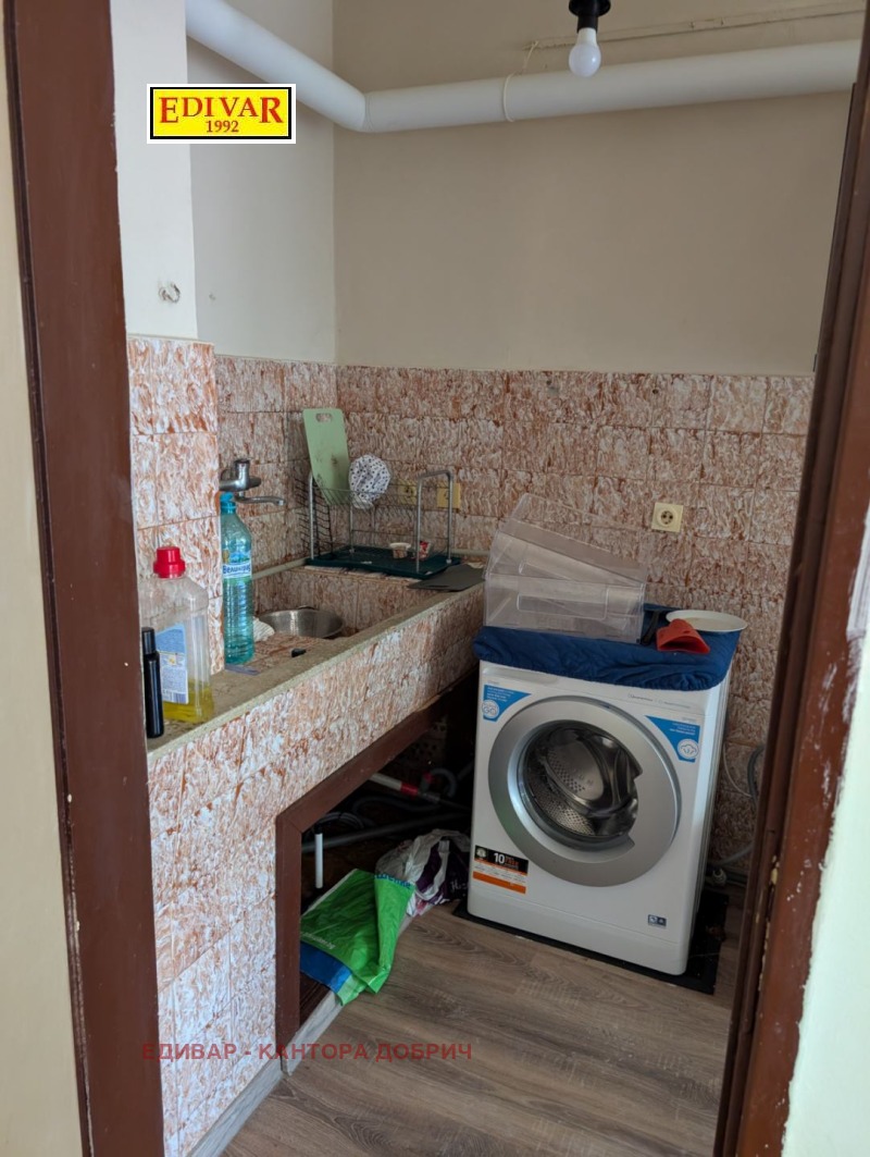 Продава МНОГОСТАЕН, с. Крушари, област Добрич, снимка 3 - Апартаменти - 52509816