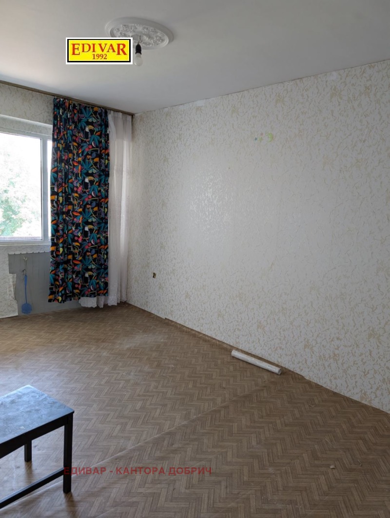 Продава МНОГОСТАЕН, с. Крушари, област Добрич, снимка 12 - Апартаменти - 52509816