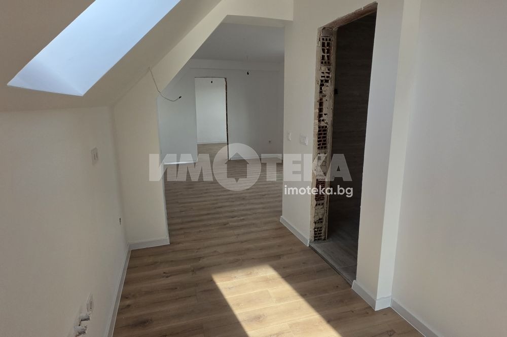 Продава 2-СТАЕН, гр. Варна, Възраждане 3