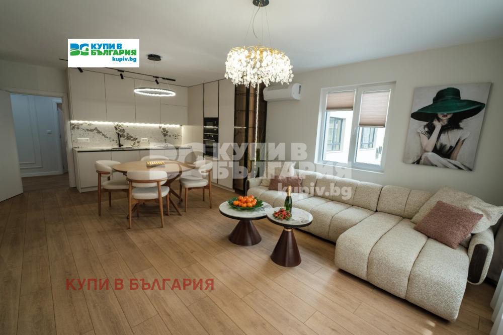 Продава 3-СТАЕН, гр. Варна, Център