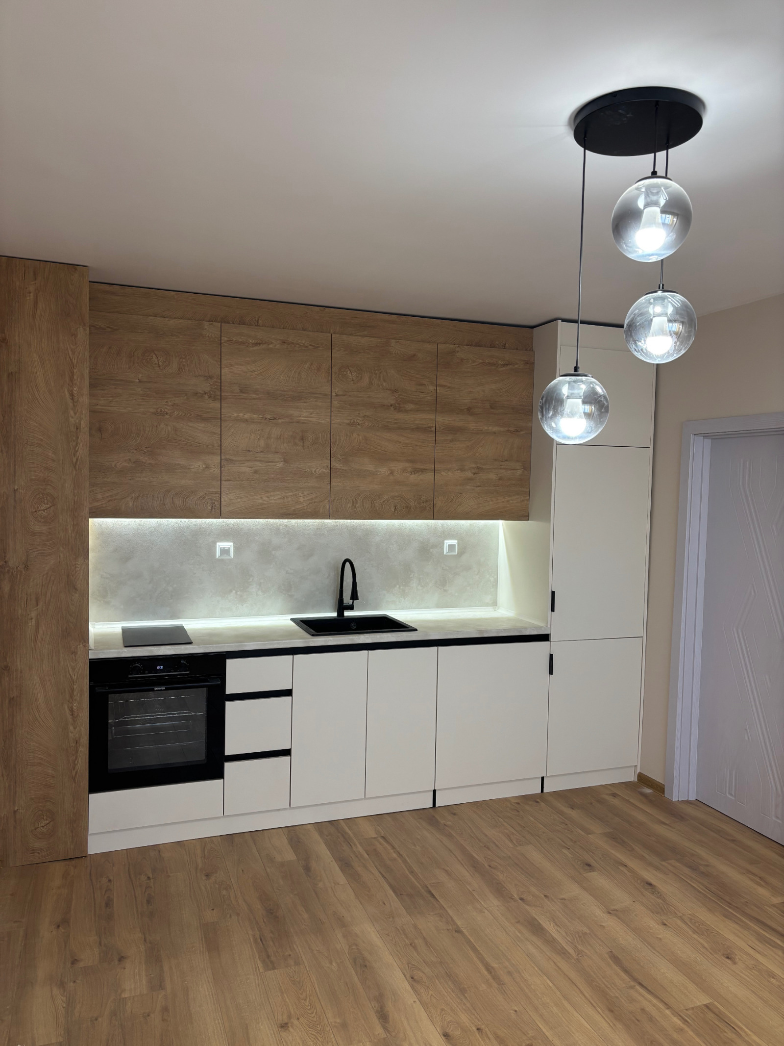 Продава 3-СТАЕН, гр. Стара Загора, Център, снимка 3 - Апартаменти - 54357227