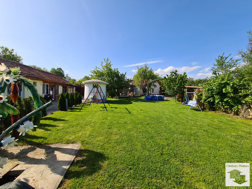 Продава КЪЩА, с. Туркинча, област Габрово, снимка 2 - Къщи - 40882126