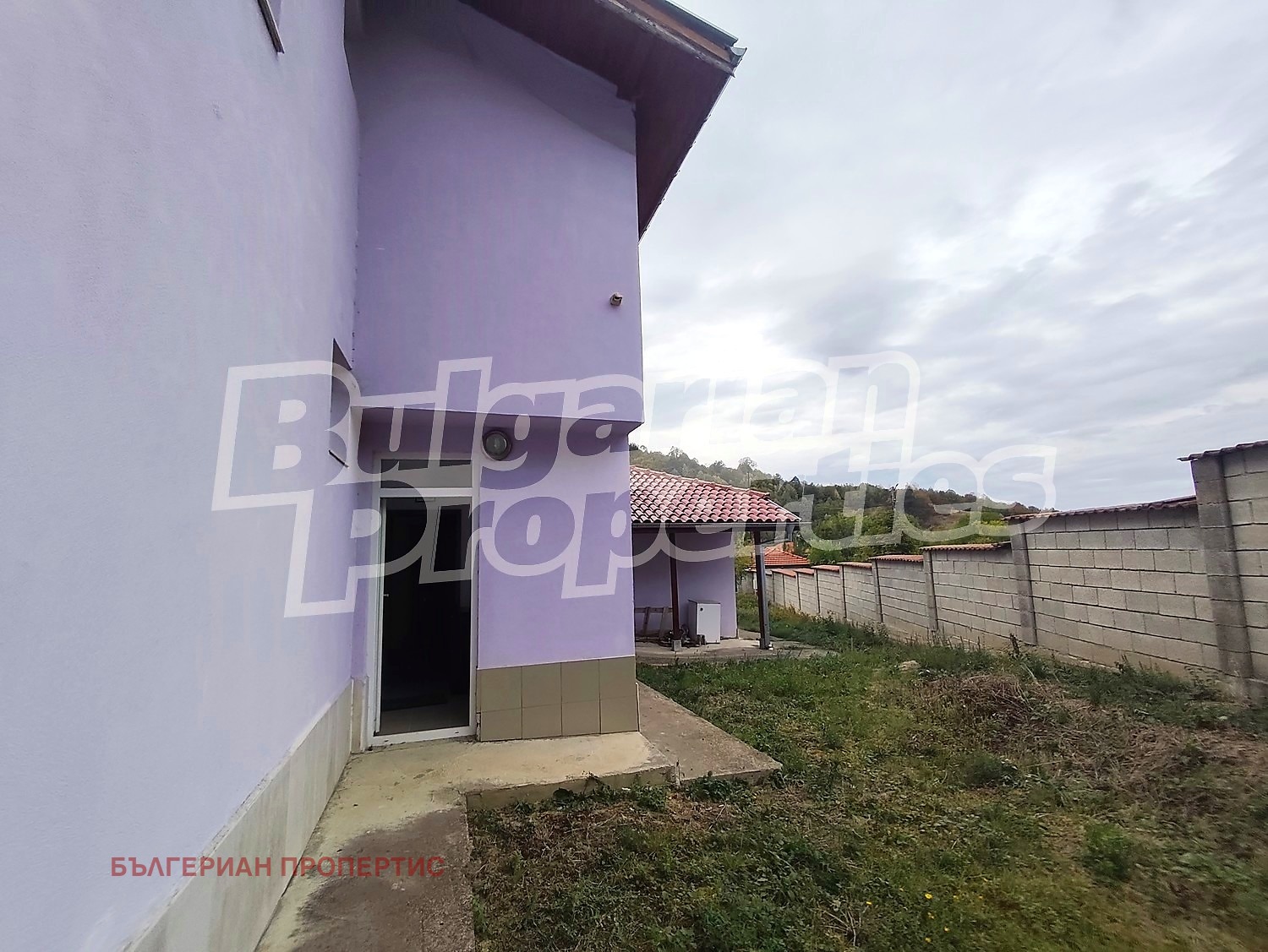 Продава КЪЩА, гр. Априлци, област Ловеч, снимка 14 - Къщи - 55117803