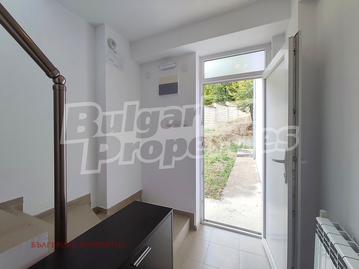Продава КЪЩА, гр. Априлци, област Ловеч, снимка 13 - Къщи - 55117803