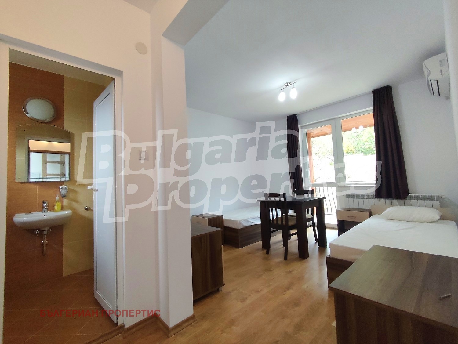 Продава КЪЩА, гр. Априлци, област Ловеч, снимка 5 - Къщи - 55117803