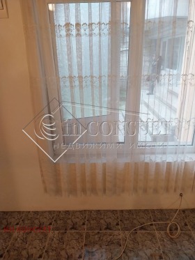 1 chambre Lyatno kino Trakiya, Varna 8