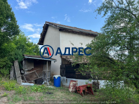 Casa Sevlievo, regiunea Gabrovo 3