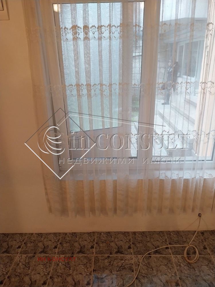 Продава  2-стаен град Варна , Лятно кино Тракия , 40 кв.м | 95784572 - изображение [8]