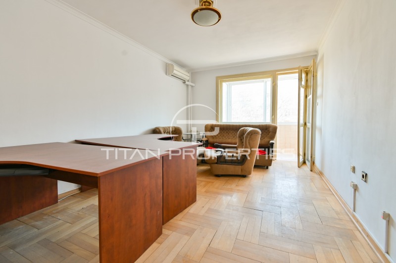 Te koop  2 slaapkamers Sofia , Ivan Vazov , 135 m² | 32113157 - afbeelding [8]