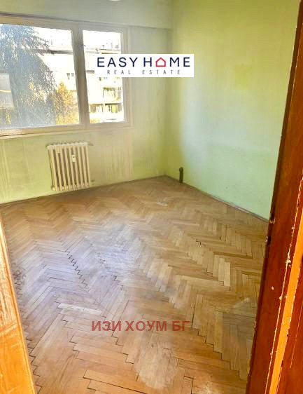 À venda  2 quartos Sofia , Borovo , 62 m² | 81116842