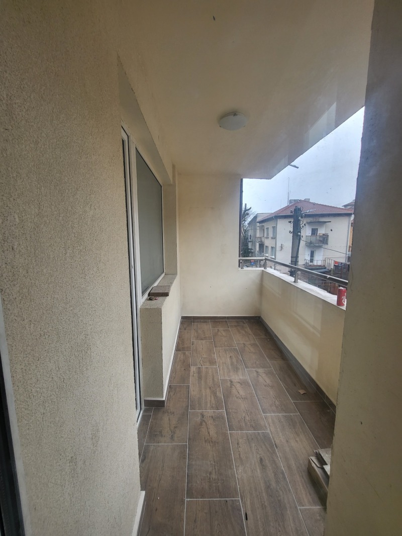 Продава 3-СТАЕН, гр. Плевен, Широк център, снимка 12 - Апартаменти - 53243003