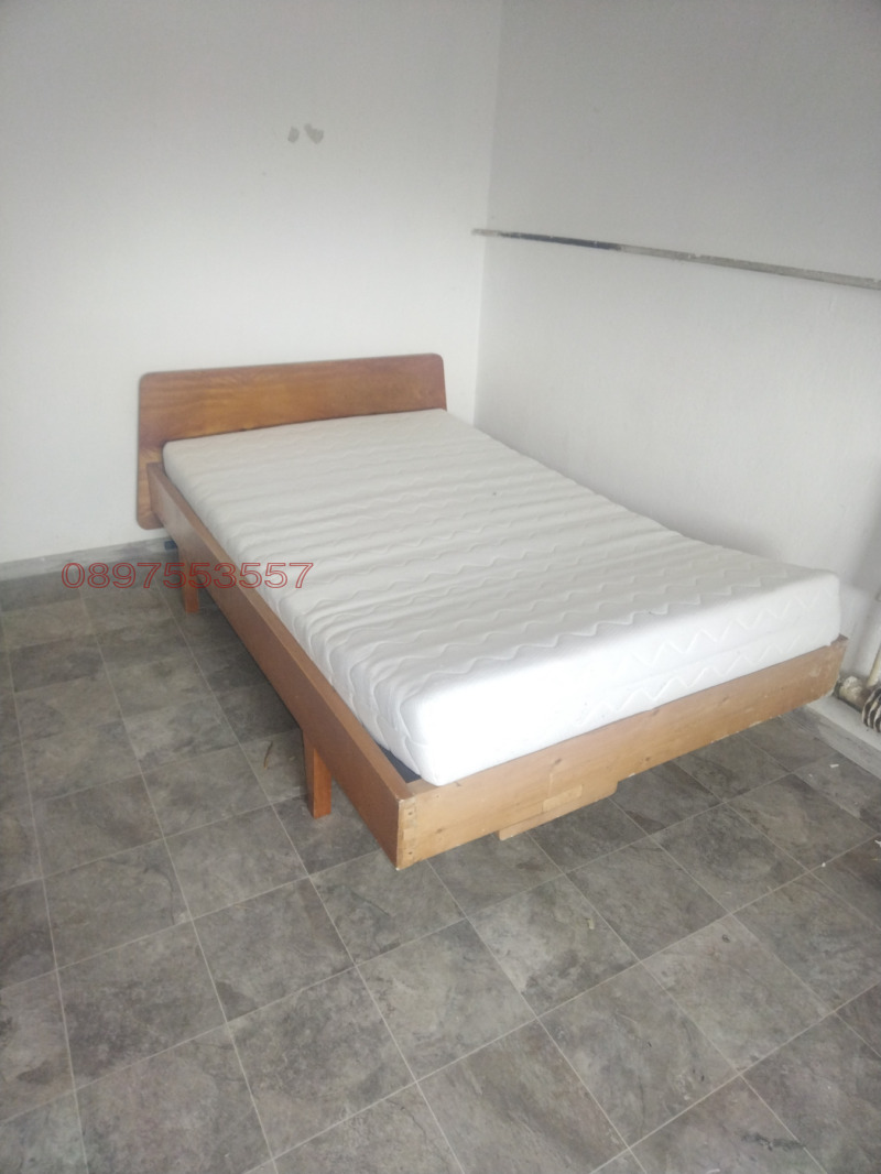 Продава АТЕЛИЕ, ТАВАН, гр. Разград, Център, снимка 15 - Апартаменти - 52770018