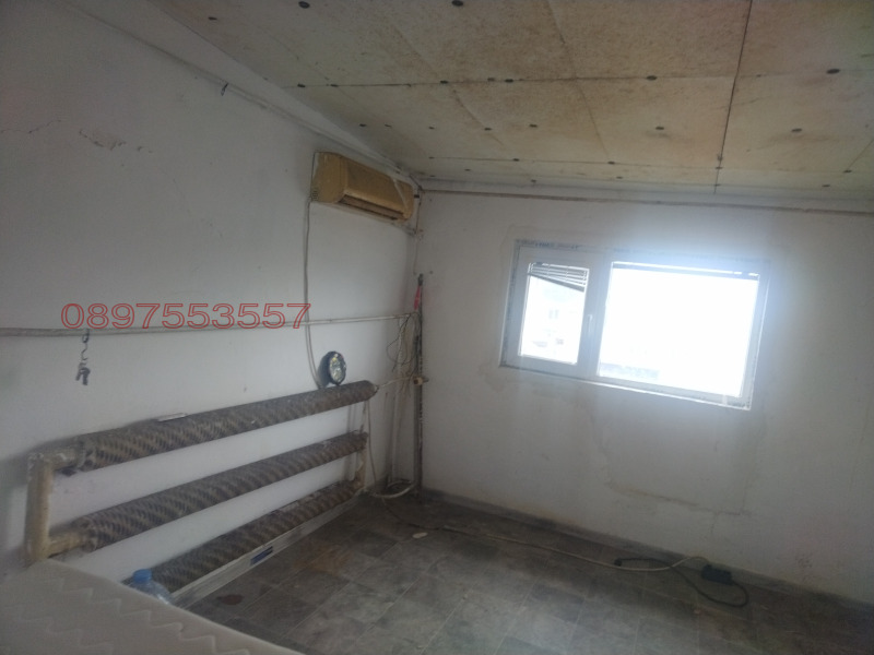 Продава АТЕЛИЕ, ТАВАН, гр. Разград, Център, снимка 11 - Апартаменти - 52770018