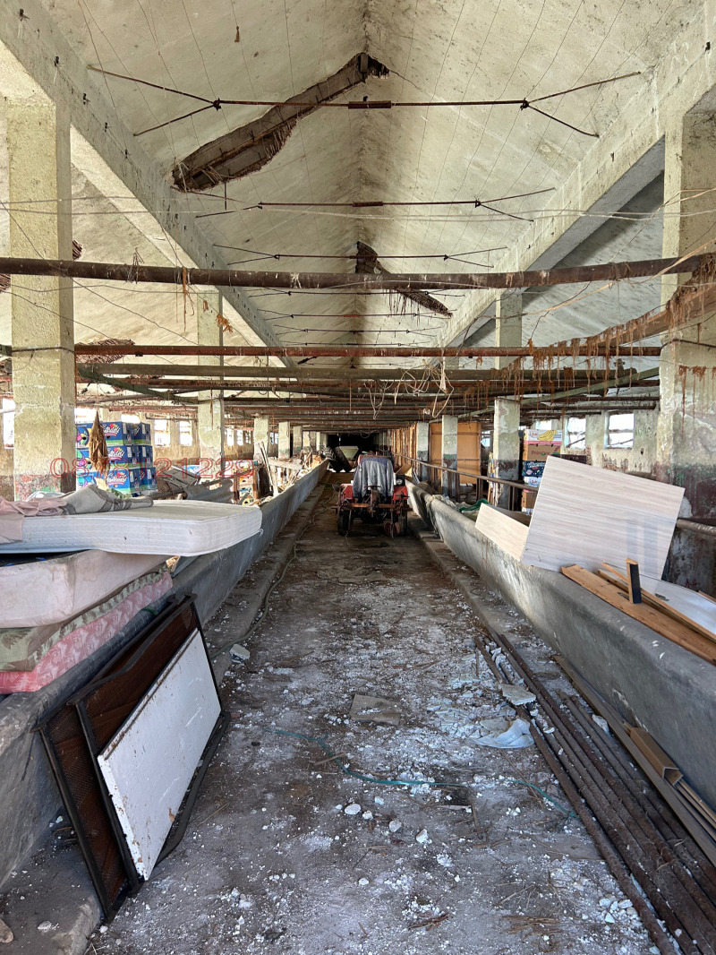 Продава ПРОМ. ПОМЕЩЕНИЕ, с. Момково, област Хасково, снимка 3 - Производствени сгради - 53111605