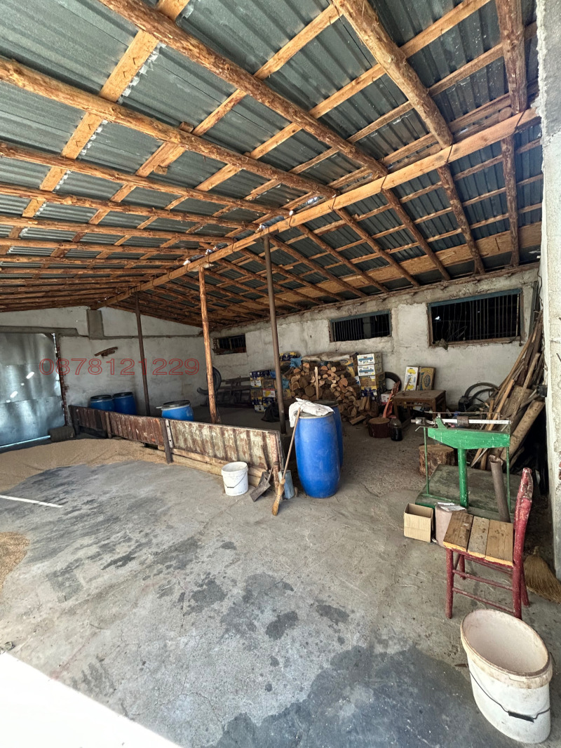 Продава ПРОМ. ПОМЕЩЕНИЕ, с. Момково, област Хасково, снимка 8 - Производствени сгради - 53111605