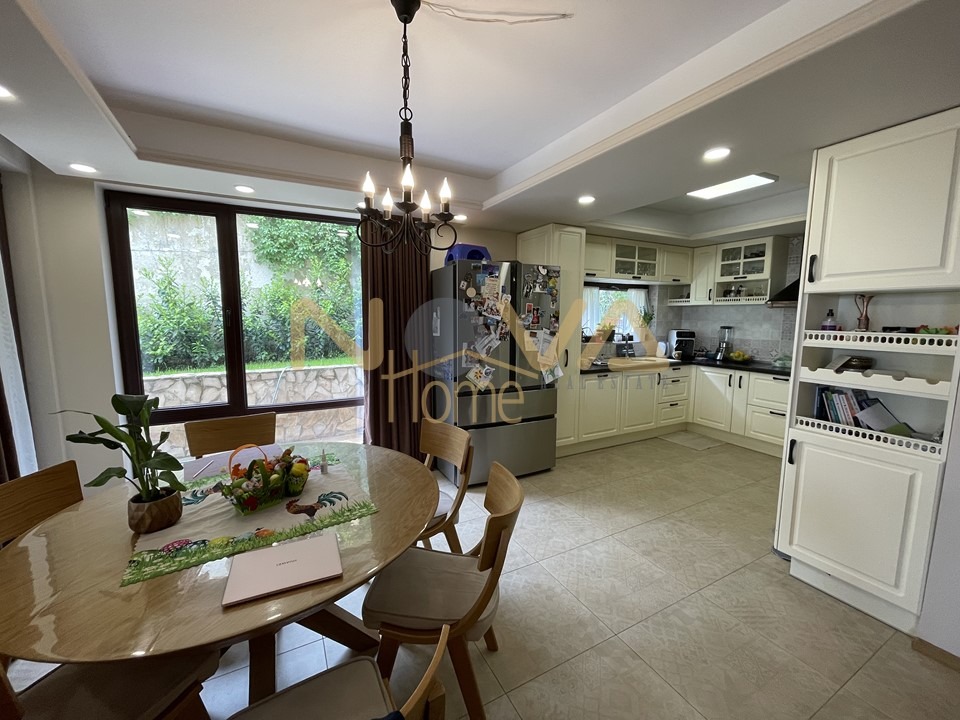 Продава КЪЩА, гр. Варна, м-т Манастирски рид, снимка 2 - Къщи - 45749114