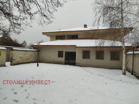 Haus Iwanowo, region Russe 1