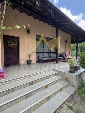 House Sredno selo, region Varna