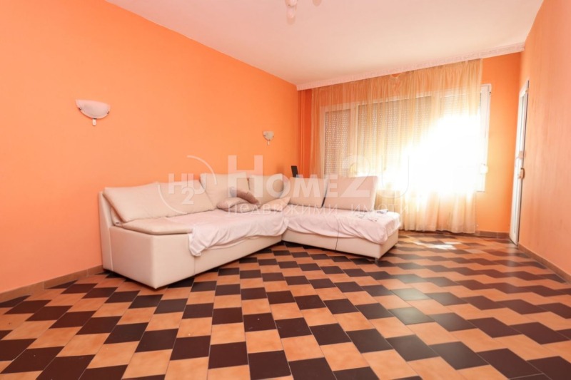 Продава  4-стаен град София , Левски Г , 105 кв.м | 67383481
