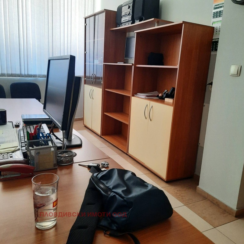 For Sale  Office Plovdiv , Karshiyaka , 35 sq.m | 98324883 - image [2]