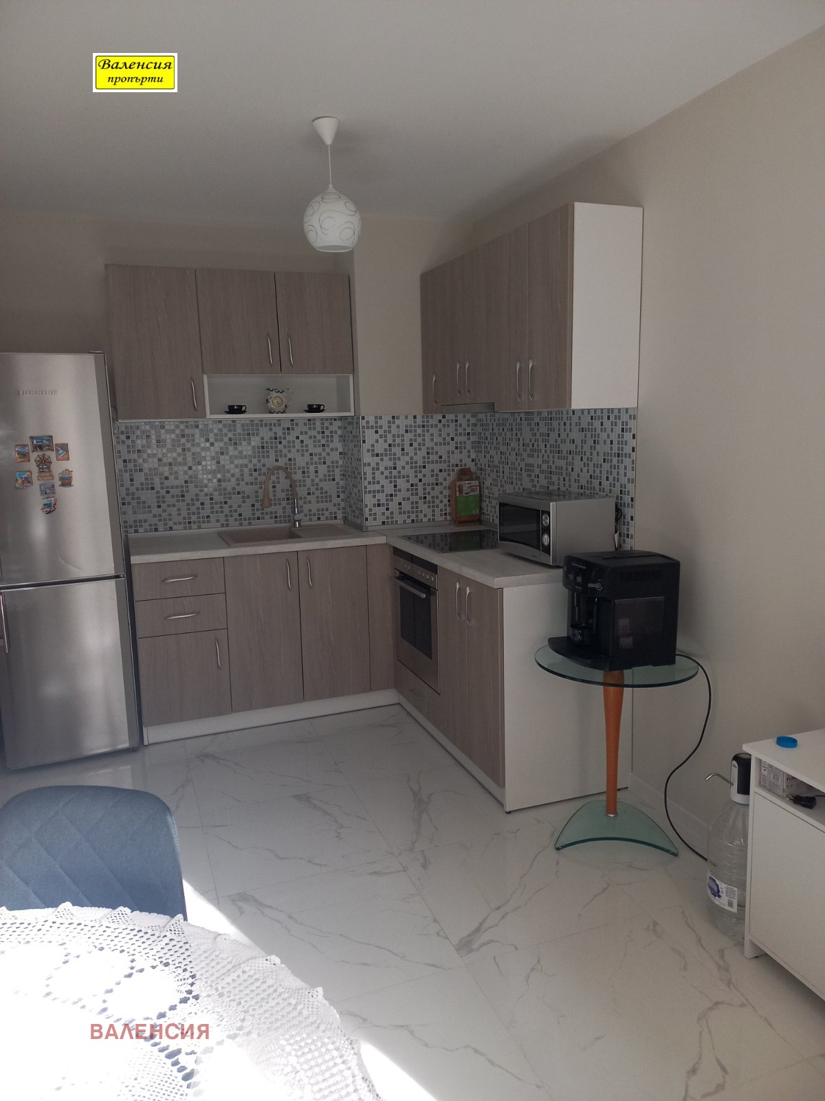 Продава 3-СТАЕН, гр. Враца, Дъбника, снимка 2 - Апартаменти - 56588828