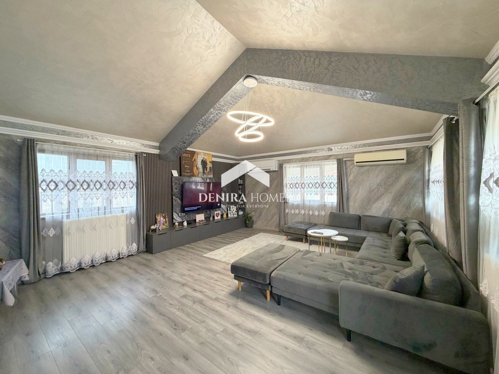 Продава КЪЩА, гр. София, Орландовци