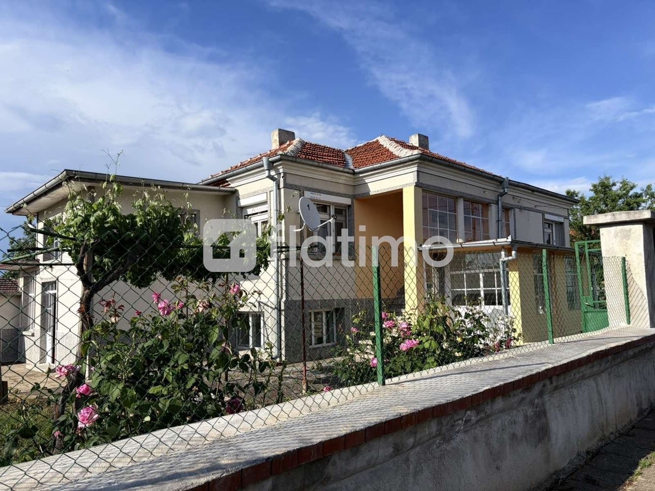 Продава КЪЩА, с. Лозарево, област Бургас, снимка 5 - Къщи - 55097102