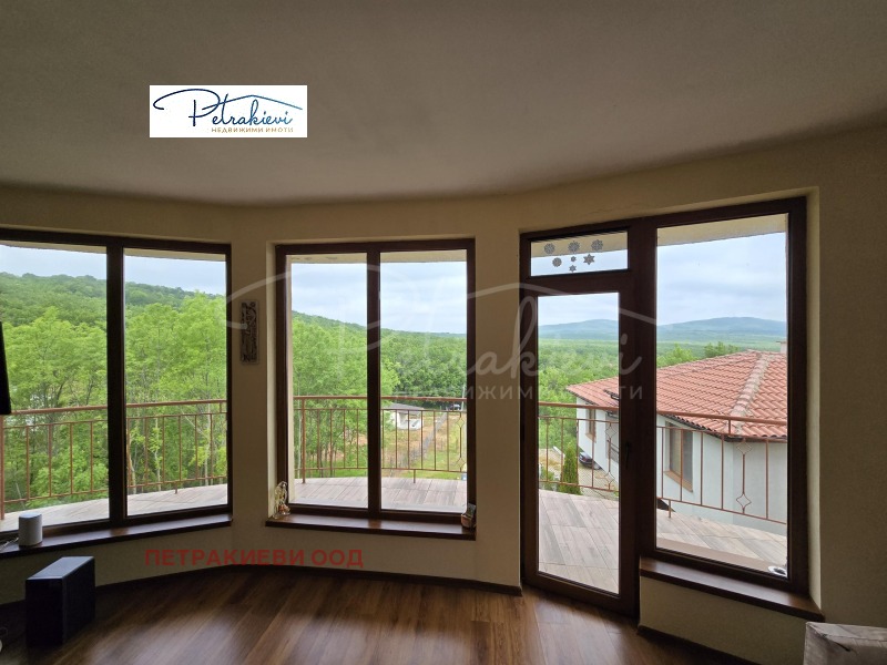 Продава КЪЩА в област Бургас, гр. Приморско - 270 кв.м / 265 000 € » 518 294.95 лв., ПЕТРАКИЕВИ ООД