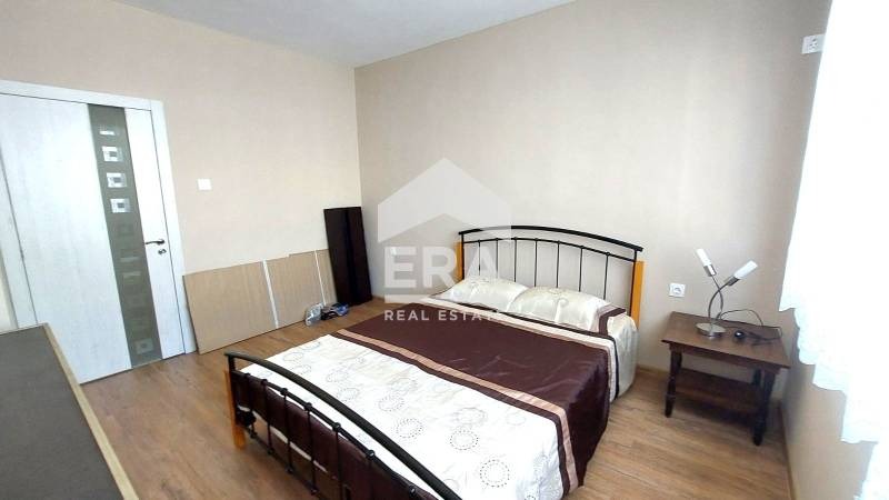 Продава 3-СТАЕН, гр. Варна, Център, снимка 3 - Апартаменти - 55233611