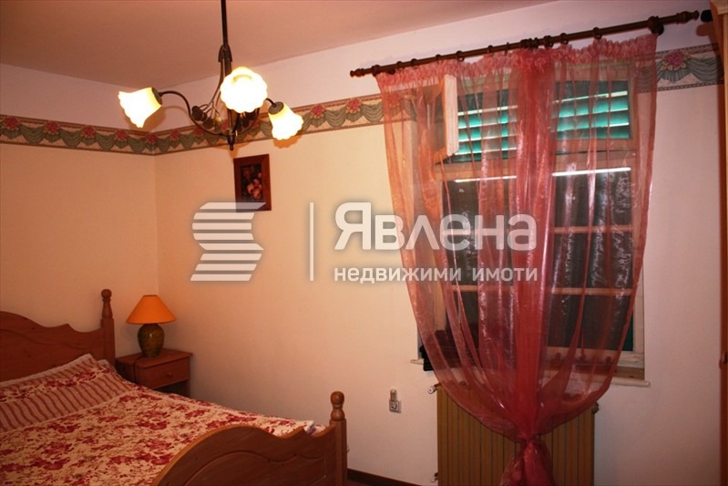 Продава КЪЩА, с. Рибарица, област Ловеч, снимка 7 - Къщи - 53101997