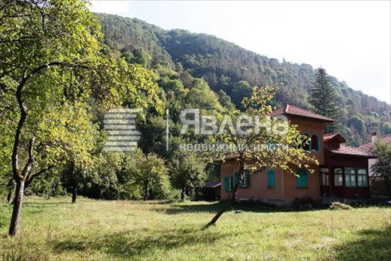 Продава КЪЩА, с. Рибарица, област Ловеч, снимка 16 - Къщи - 53101997