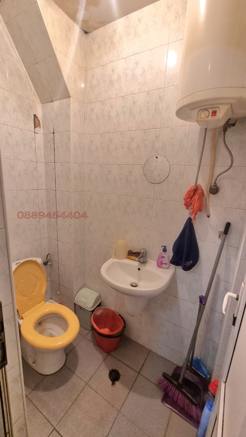 Продава МАГАЗИН, гр. Асеновград, област Пловдив, снимка 12 - Магазини - 53200769