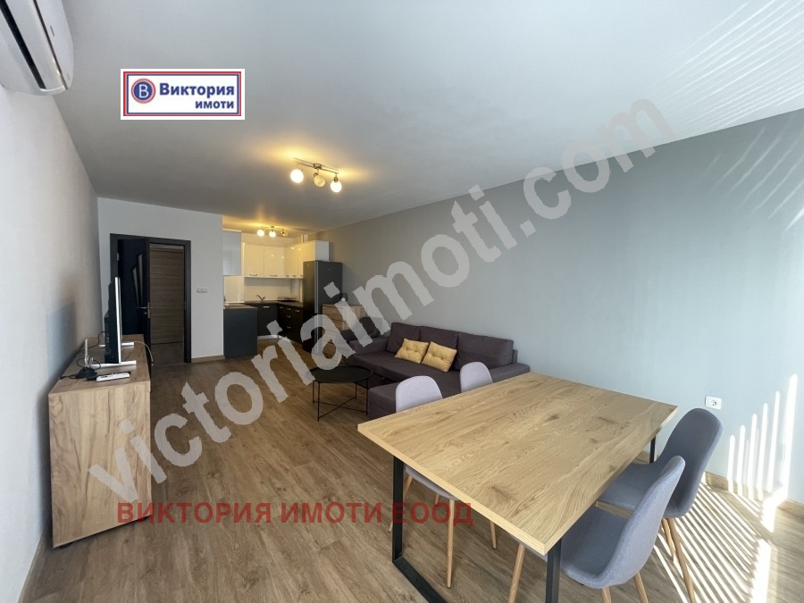 Продава 3-СТАЕН, гр. Велико Търново, Колю Фичето, снимка 2 - Апартаменти - 50255317