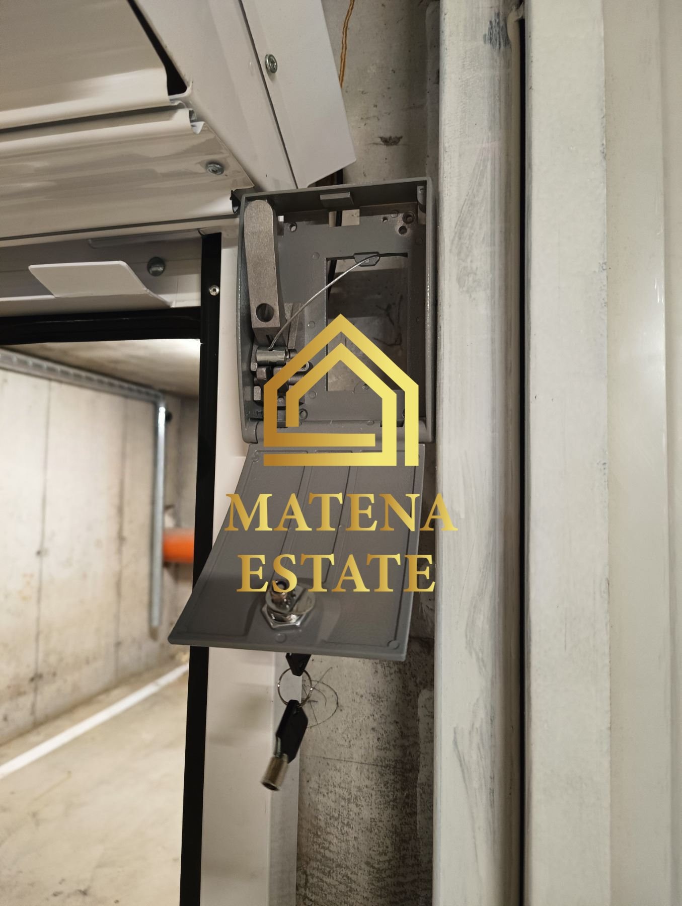 Продава ГАРАЖ, ПАРКОМЯСТО, гр. София, Малинова долина, снимка 5 - Гаражи и паркоместа - 53783293