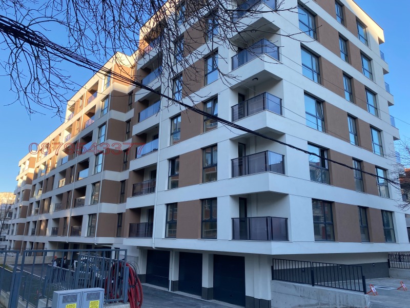 Продава 3-СТАЕН в град Шумен, Математическа гимназия - 95 кв.м / 147 250 € » 287 995.97 лв.
