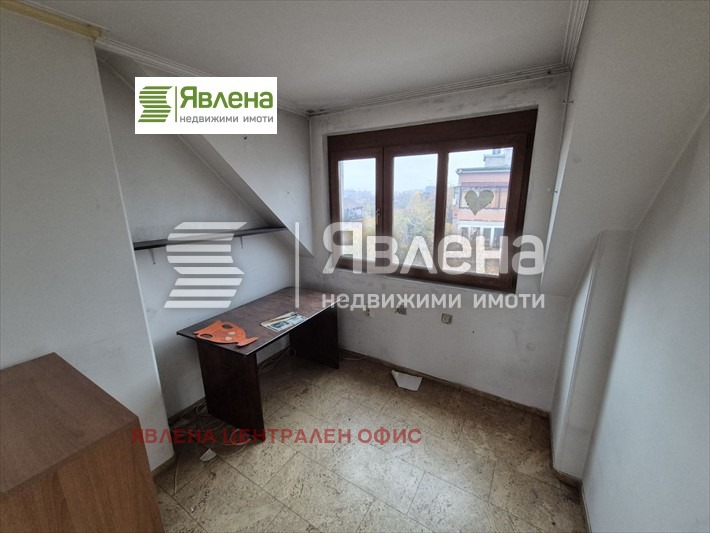 Продава 4-СТАЕН, гр. София, Оборище, снимка 12 - Aпартаменти - 48970093