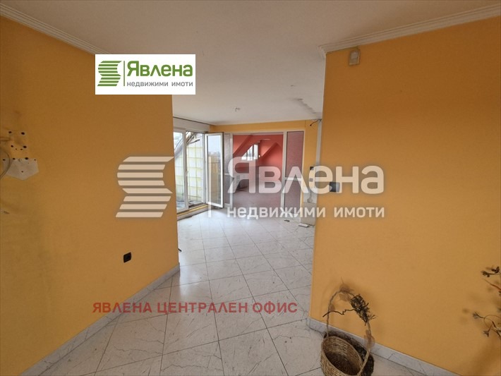 Продава 4-СТАЕН, гр. София, Оборище, снимка 4 - Aпартаменти - 48970093