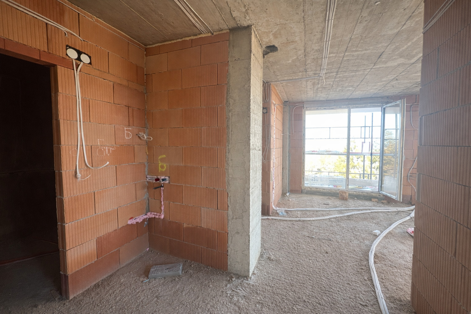 Продава 3-СТАЕН, гр. Бургас, Крайморие, снимка 2 - Апартаменти - 53960746