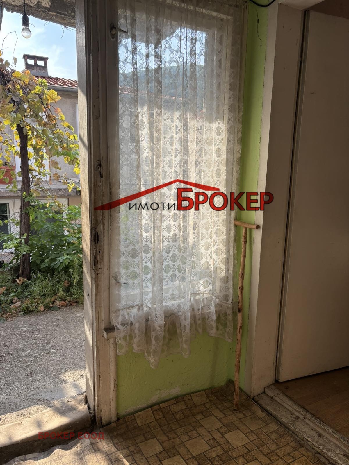 Продава КЪЩА, гр. Сливен, Ново село, снимка 10 - Къщи - 56327013