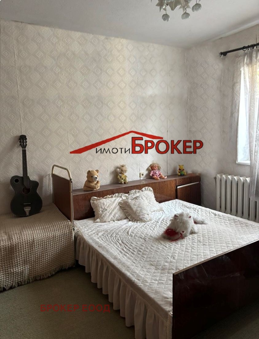 Продава КЪЩА, гр. Сливен, Ново село, снимка 4 - Къщи - 56327013