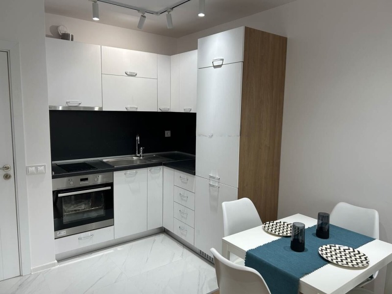 Продава 2-СТАЕН в град София, Люлин 1 - 67 кв.м / 129 900 € » 254 062.32 лв., БЕСТ СЕЛЪРС БЪЛГАРИЯ ООД