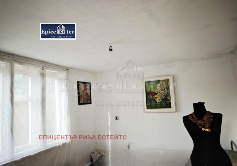 Продава КЪЩА, гр. Брезник, област Перник, снимка 7 - Къщи - 52759994