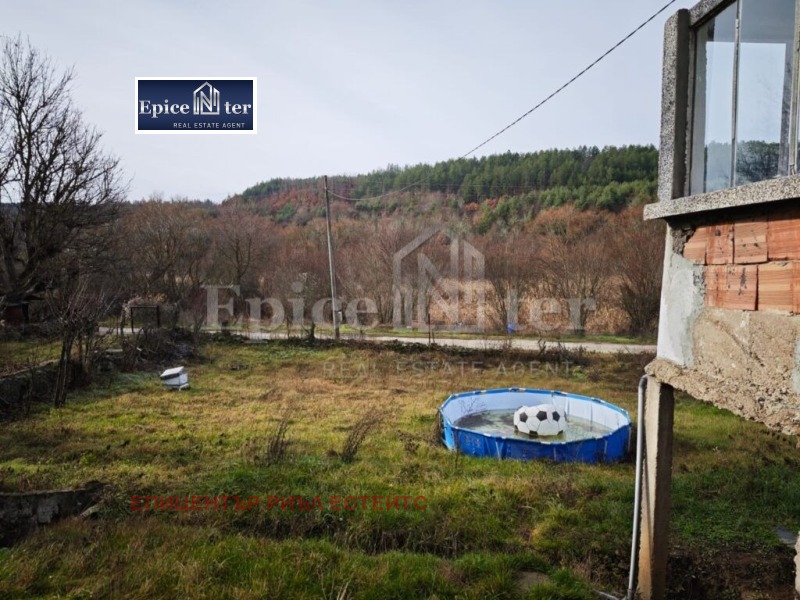 Продава КЪЩА, гр. Брезник, област Перник, снимка 4 - Къщи - 52759994