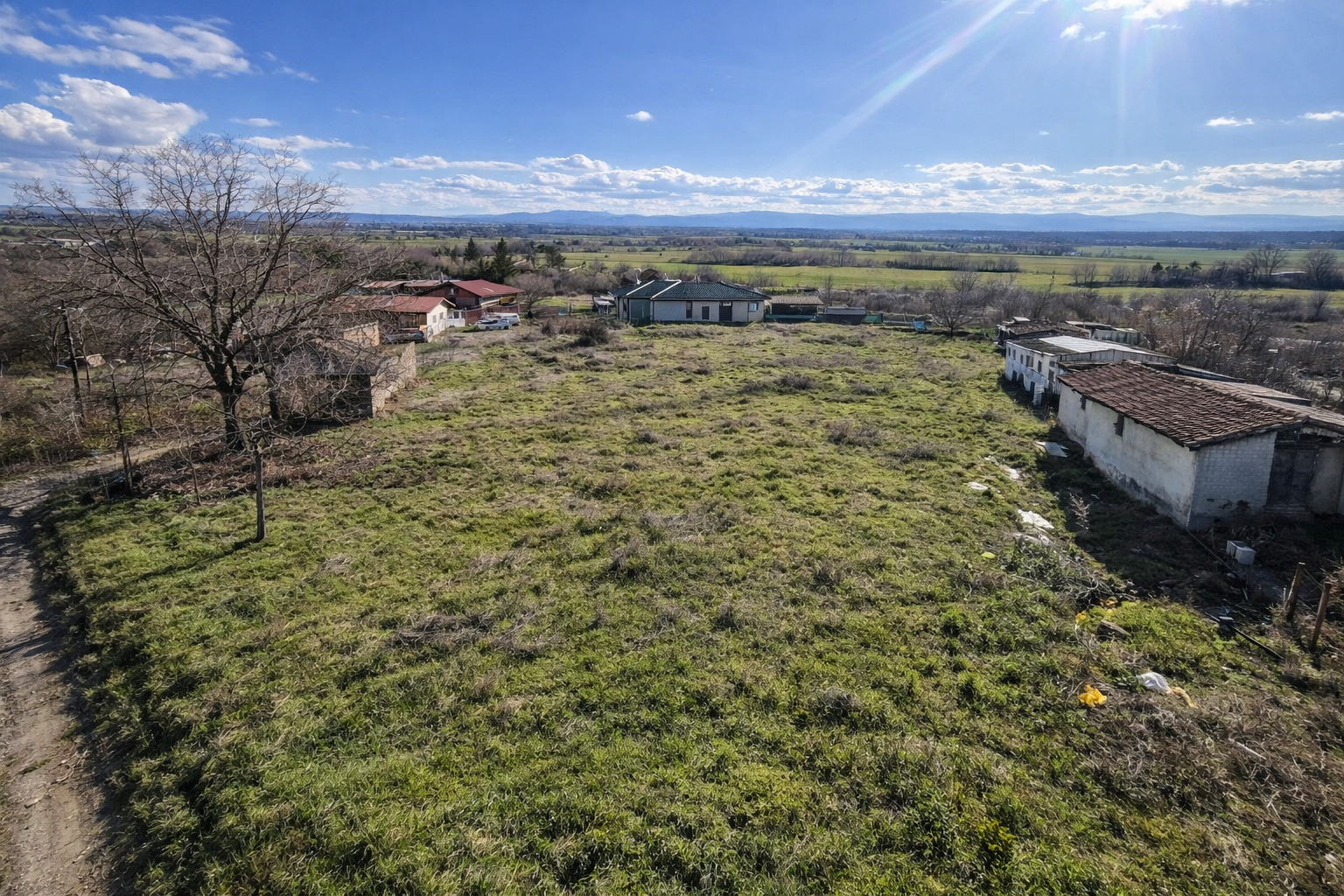 Продава ПАРЦЕЛ, с. Скутаре, област Пловдив