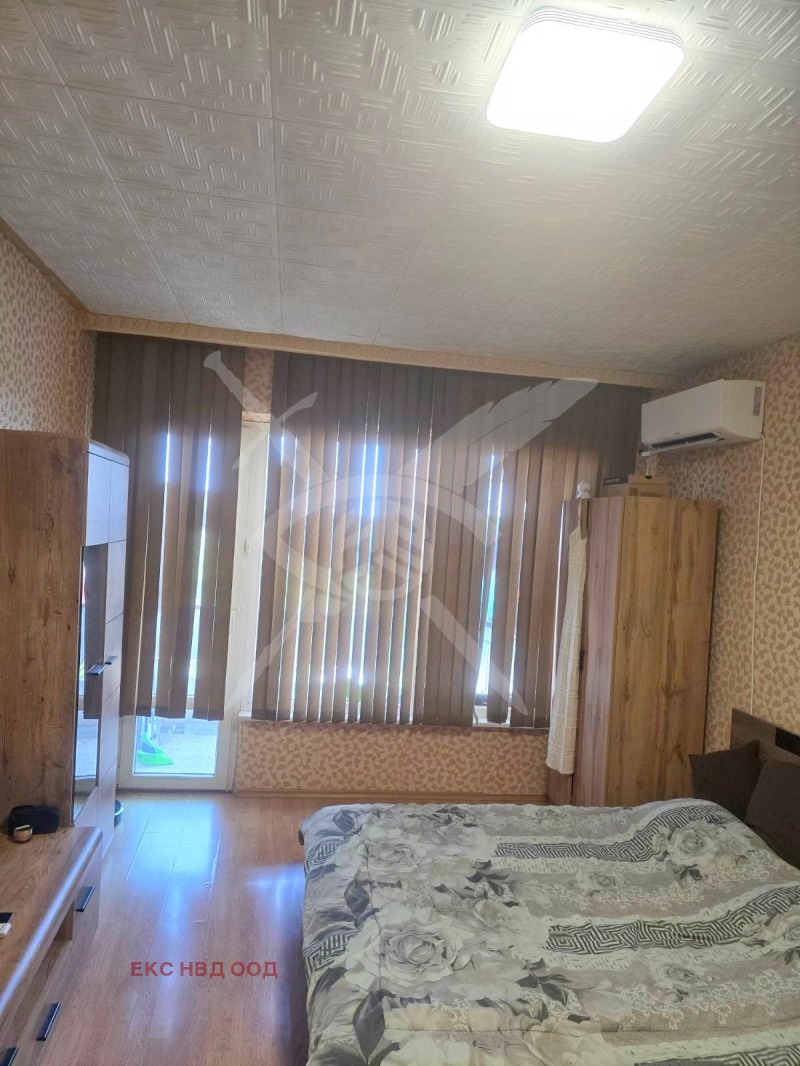 Продава  3-стаен град Пловдив , Изгрев , 68 кв.м | 51821362 - изображение [11]