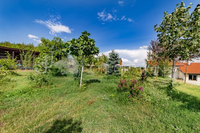 Till salu  Hus region Sofia , Elin Pelin , 143 kvm | 16925403